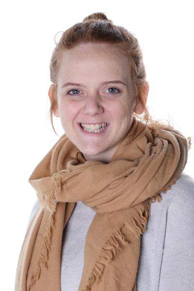 https://lympshamcofeacademy.co.uk/wp-content/uploads/sites/39/2026/07/katie-whiting-hs.webp